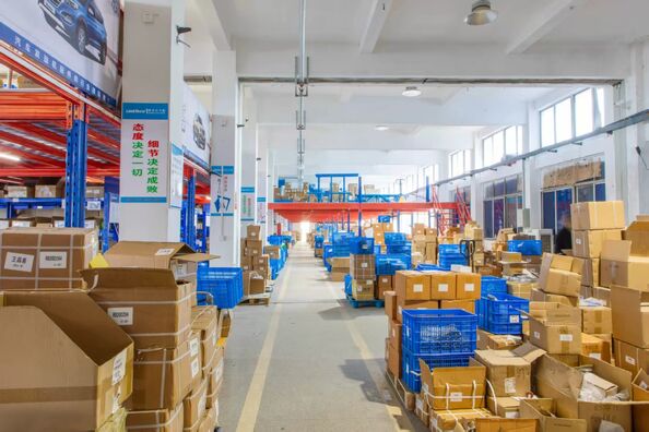 Guangzhou Tianhe District Qianjin Yiling Machinery Parts Business Department