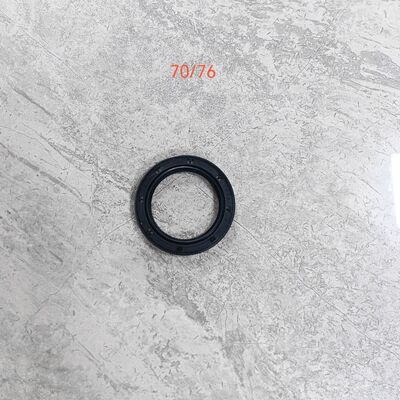 70/76 Rotary Shaft Oil Seal Rubber Crankshaft Oil Seal