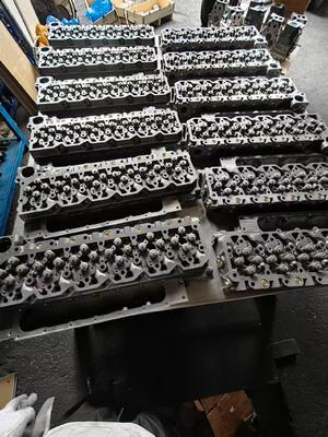 S6D107 Complete Cylinder Head Assembly For Komatsu S6D107 Diesel Engine Excavator Replacement Part