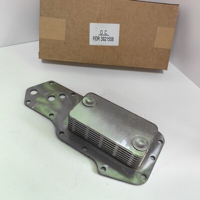 3921558 Cumm ins QSB5.9 Engine Oil Cooler Core
